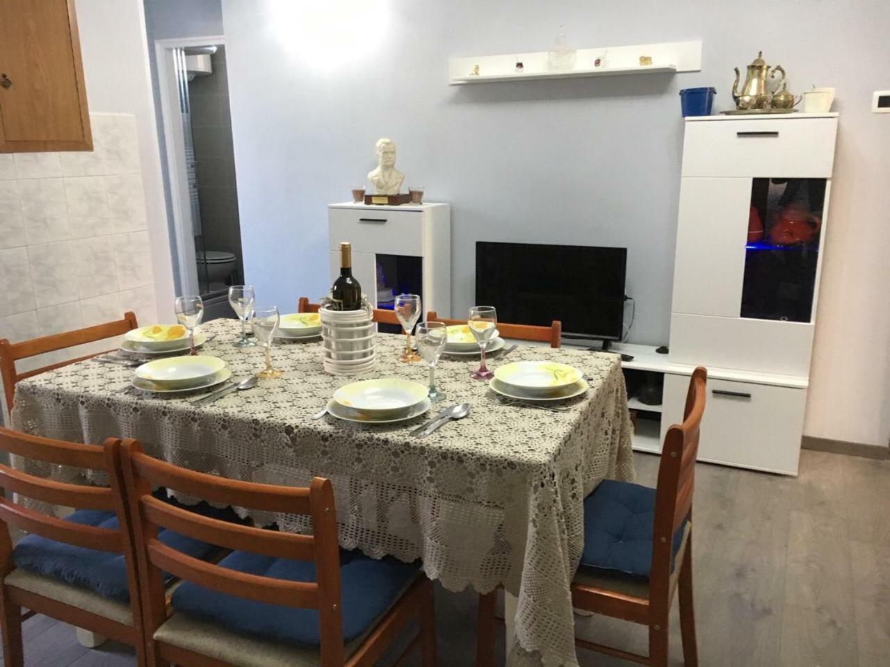 Apartment Kumicic - 3 Bedrooms Ičići Kültér fotó