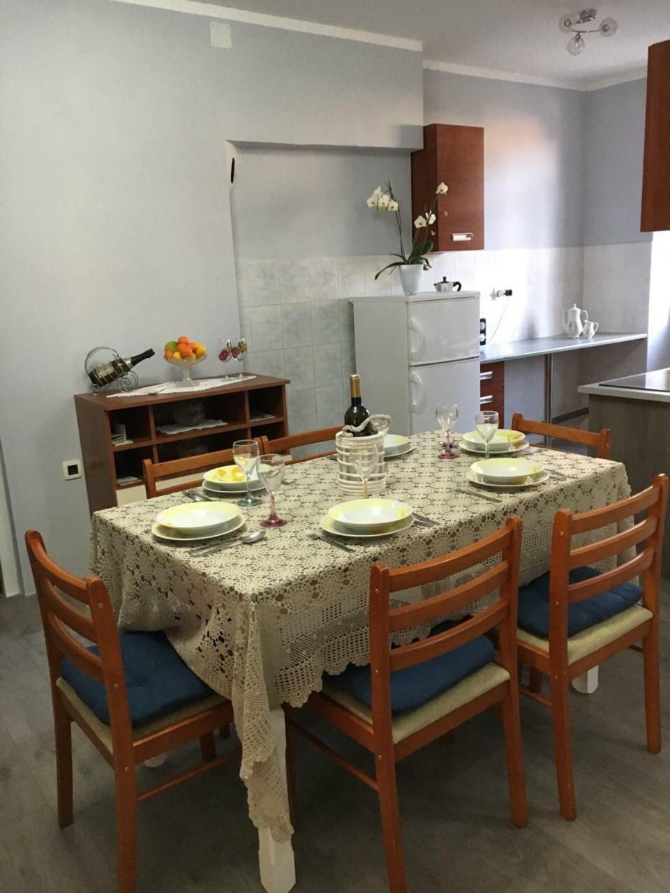 Apartment Kumicic - 3 Bedrooms Ičići Kültér fotó